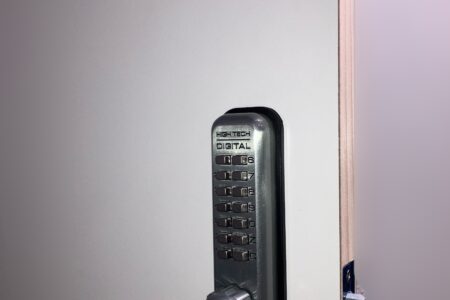 板橋区　デジタルロックの新規取り付け