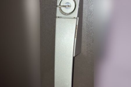 中野区　鍵の抜き差し困難による交換