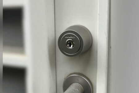 練馬区　お勝手口 鍵交換工事（ディンプルキータイプへ交換）