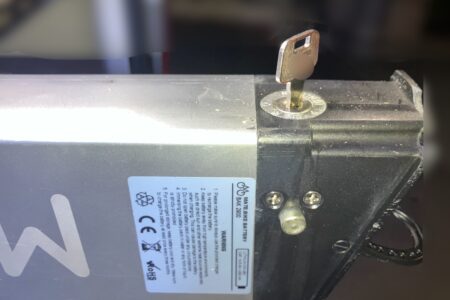 施工事例｜練馬区　電動自転車 鍵作製デンマーク発のe-BIKEブランド MATE.BIKE