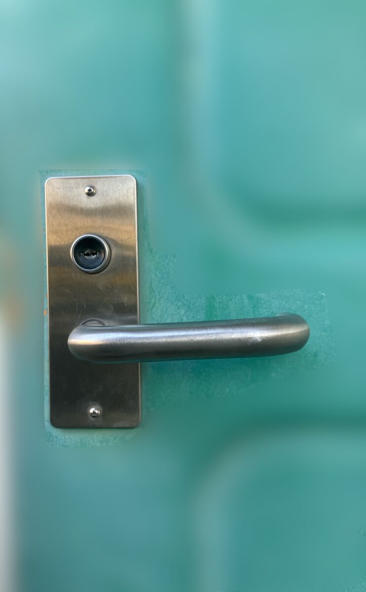 練馬区土支田｜防犯性を考えた鍵交換（刻みキーからMIWAディンプルキーへ）