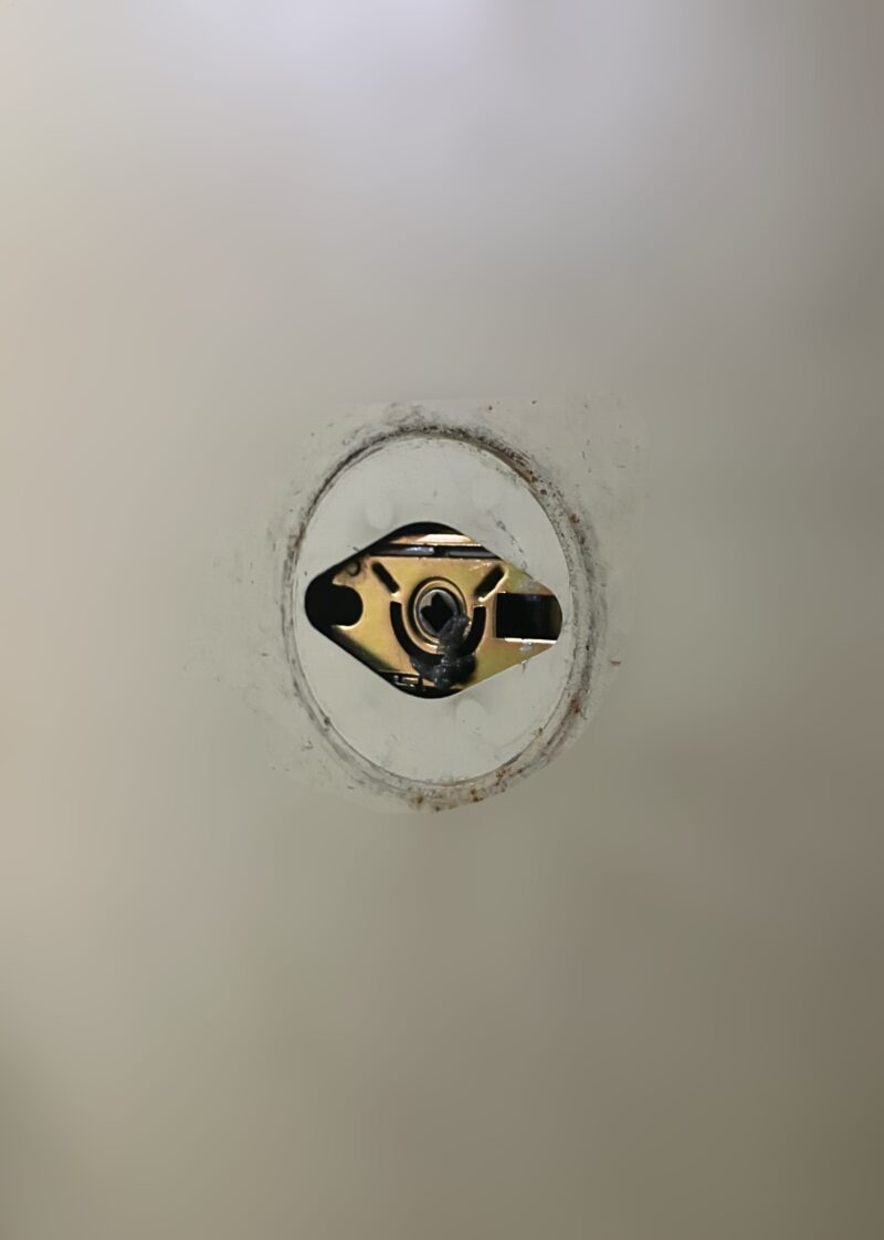 練馬区谷原｜玄関ドア 握り玉錠の不具合による鍵交換（AGENT GMD-500／ディンプルキー）