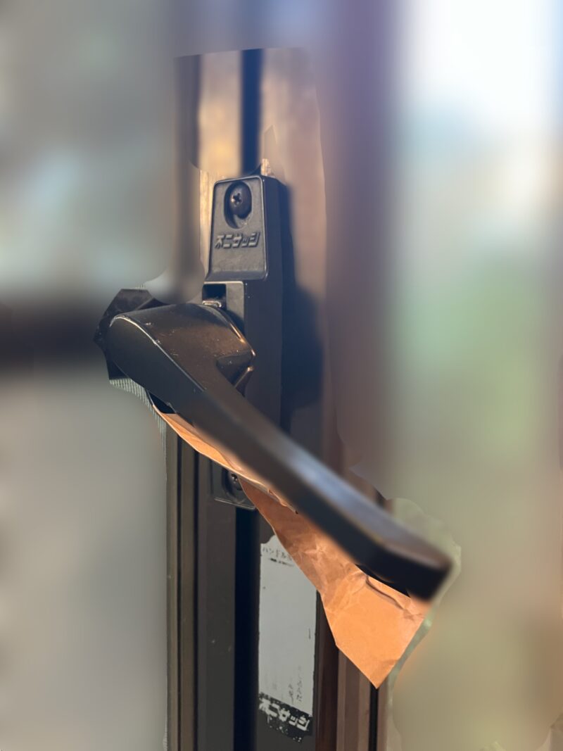 【練馬区谷原】富士サッシのクレセント錠が故障｜破損による緊急交換対応