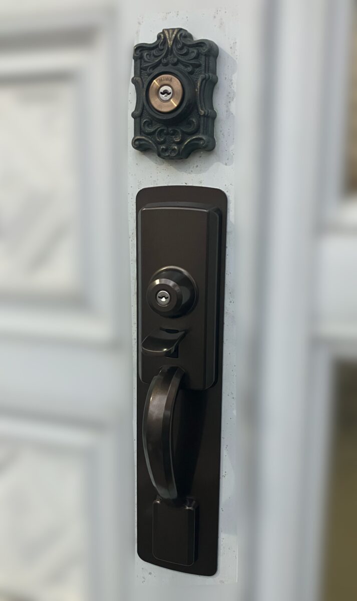 練馬区大泉町 |サムラッチ錠交換・同一キーに変更