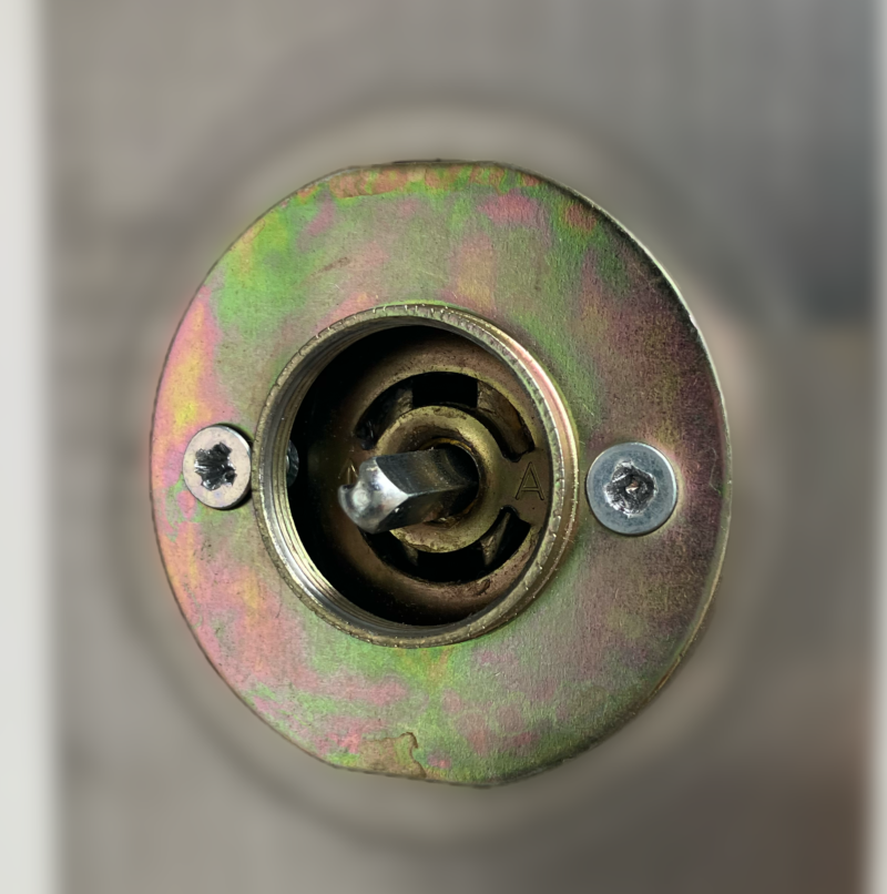 【練馬区下石神井】緊急ドアノブ交換対応