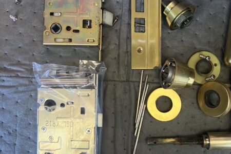 【豊島区千川】MIWA錠ケース交換｜内外から施錠感がない鍵を修理