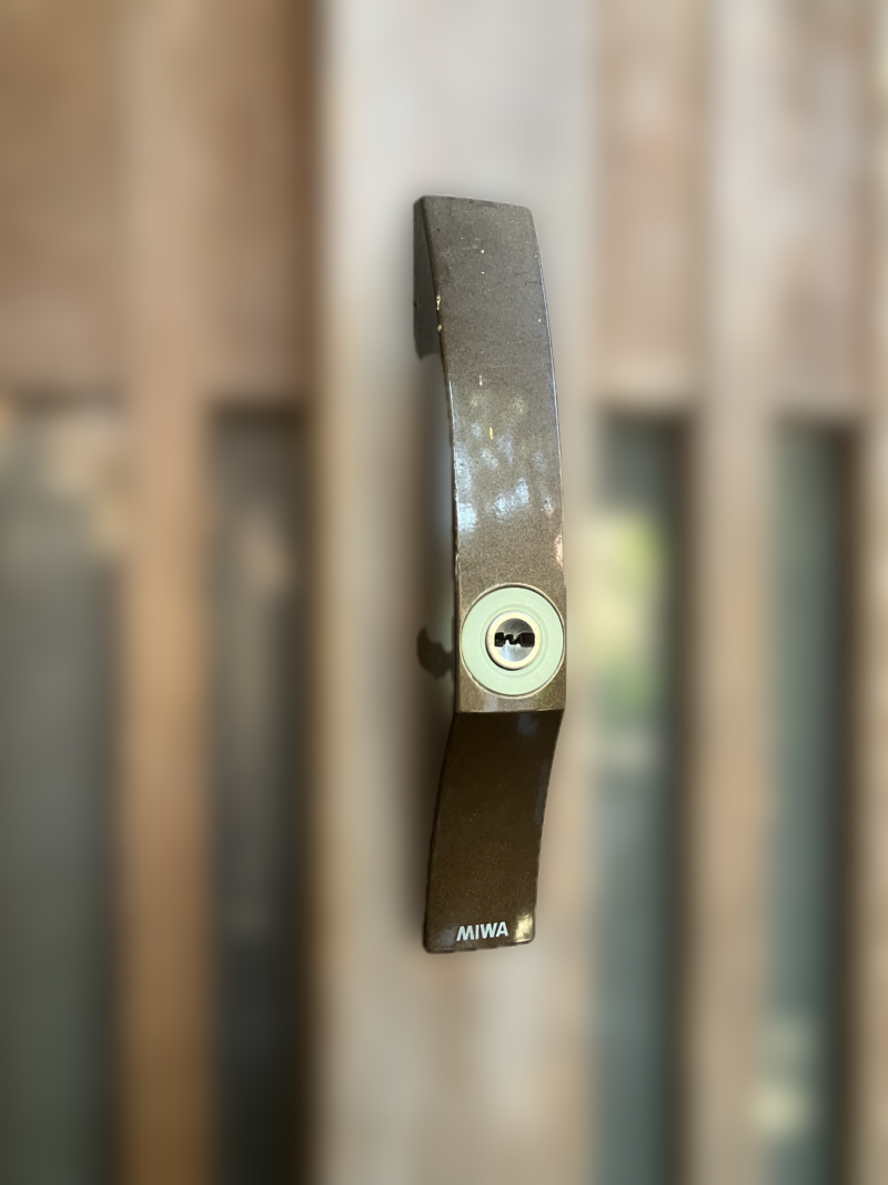 西東京市 谷戸町｜鍵紛失による緊急鍵交換対応（MIWA PSSL09引戸錠）