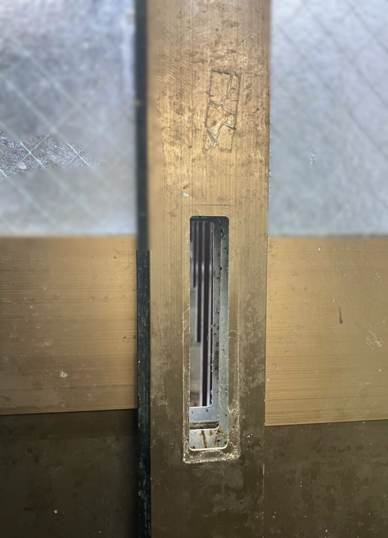 練馬区石神井台｜店舗引き戸錠の鍵交換｜紛失のためディンプルキーへ交換/緊急駆け付け