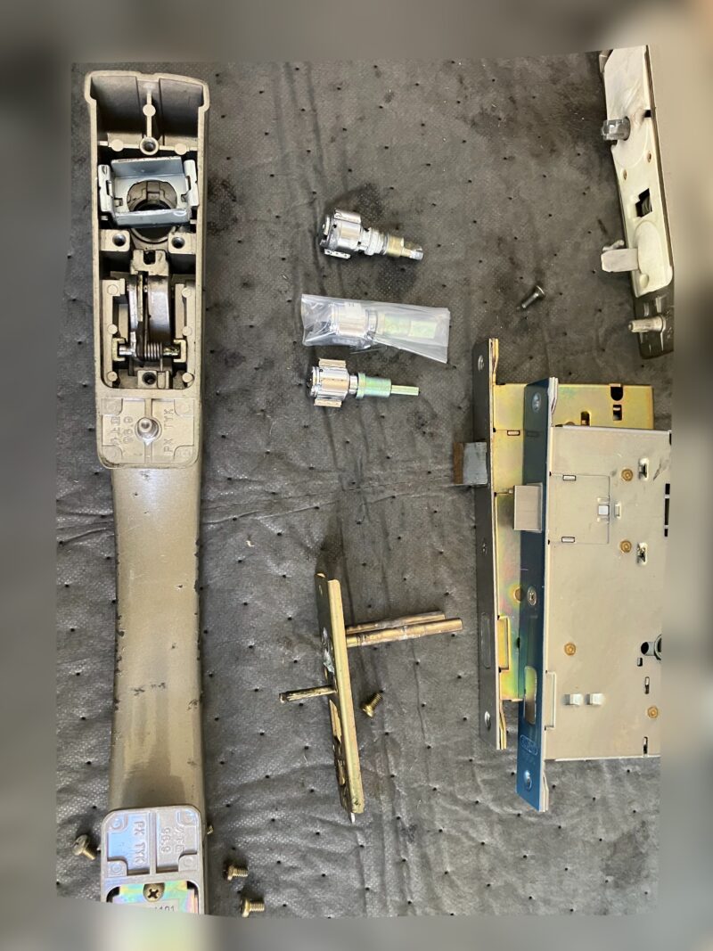 【中野区 江古田｜GOAL PX錠の不具合による解錠不能→錠前・シリンダー交換】